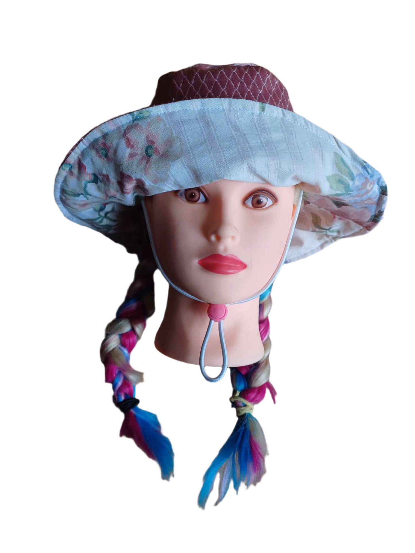Bucket hat