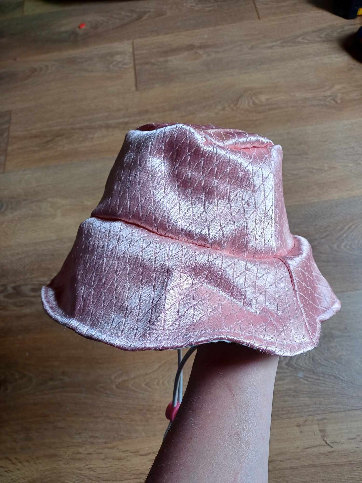 Bucket hat