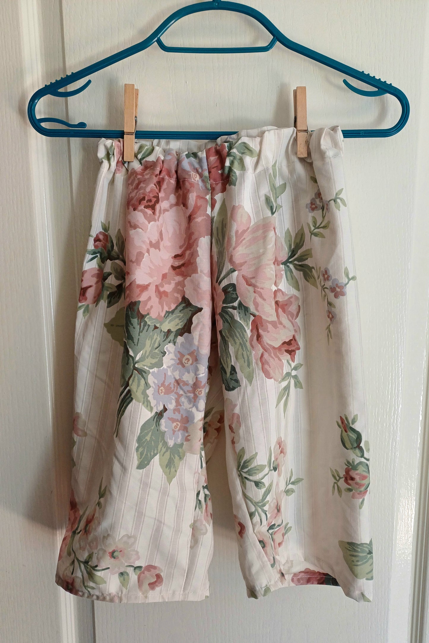 Kids trousers size 2-4